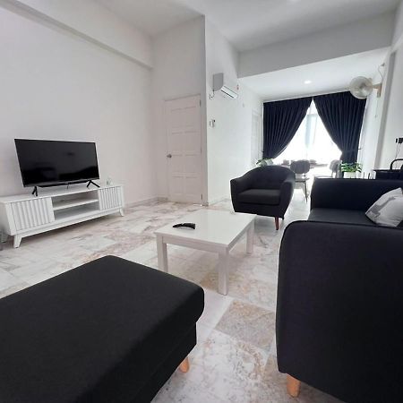 Lui Lui Comfy Condo In Great Location Kuah Zewnętrze zdjęcie